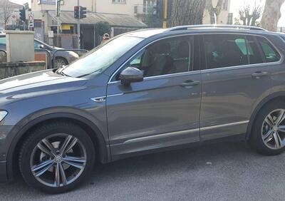 Volkswagen Tiguan 1.6 TDI SCR Sport BlueMotion Technology  usata