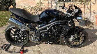 Triumph Speed Triple 1050 (2005 - 11) usata