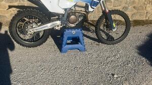 Husqvarna FE 250 (2024) 