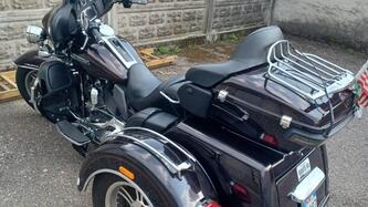 Harley-Davidson 107 Tri Glide Ultra Classic (2014 - 15) - FLHTCUTG usata