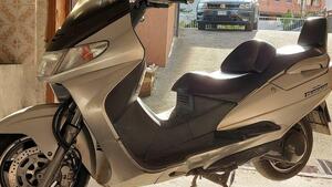 Suzuki Burgman AN 250 (1998 - 01) 