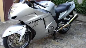 Honda CBR 1100 XX  (2001 - 06) 