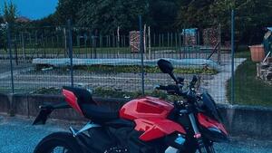 Ducati Streetfighter V2 (2022 - 24) 