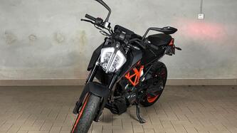 KTM 125 Duke (2021 - 23) usata
