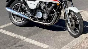 Kawasaki   (3)