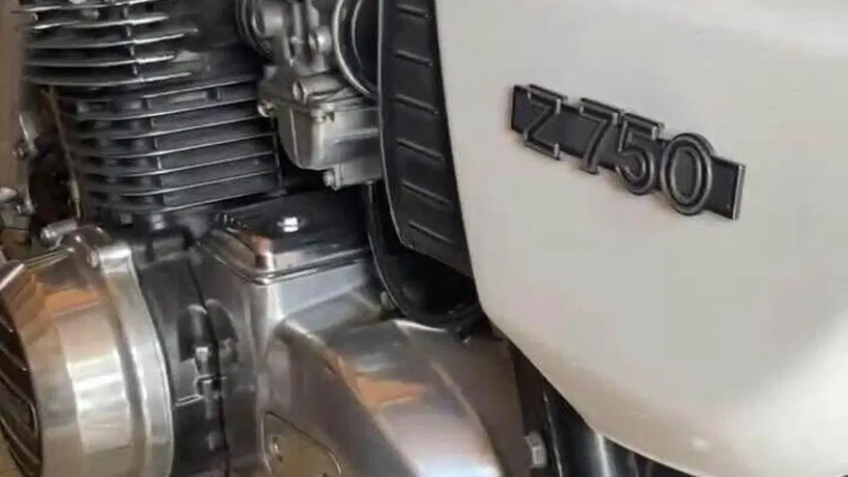 Kawasaki   (6)