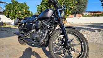 Harley-Davidson 883 Iron (2017 - 20) - XL 883N usata