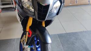 Aprilia RSV 1000 R (2006 - 09) 