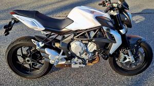 MV Agusta Brutale 675 EAS ABS (2011 - 16) 