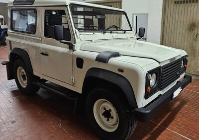 Land Rover Defender 90 2.5 Td5 Station Wagon  usata