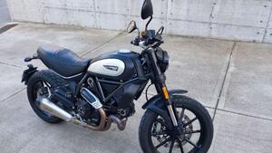 Ducati Scrambler 800 Icon Dark (2021 - 22) 