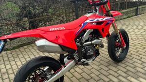 Honda CRF 450 R (2024) 