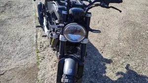 Husqvarna Svartpilen 125 (2021 - 23)  (3)