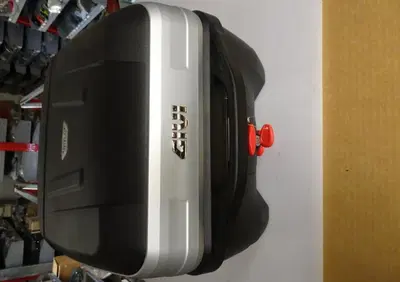 BAULETTO 32 LT Givi - Annuncio 8300287