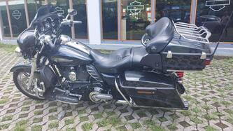 Harley-Davidson 1800 Electra Glide Ultra Classic (2012 - 13) - FLHTCUSE usata