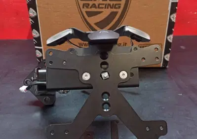KIT PORTA TARGA RUOTA DUCATI DIAVEL V4 Rizoma - Annuncio 9651323
