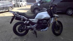 Moto Guzzi V85 TT (2021 - 23) 