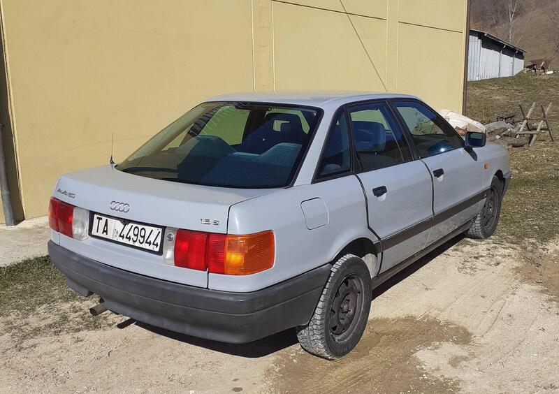 Audi 80 