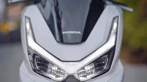 Honda PCX 125 (2025 - 26)  (9)