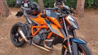 KTM 1290 Super Duke R (2021) usata