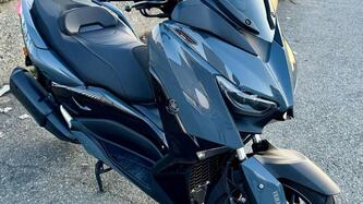 Yamaha X-Max 300 Tech Max (2021 - 24) usata