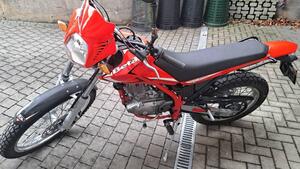 Betamotor Alp 200 (2018 - 20) 