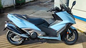 Kymco AK 550 ETS (2021 - 25) 