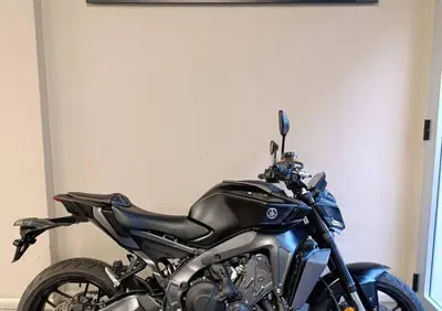 Yamaha MT-09 Y-AMT (2024 - 26) - Annuncio 9653612
