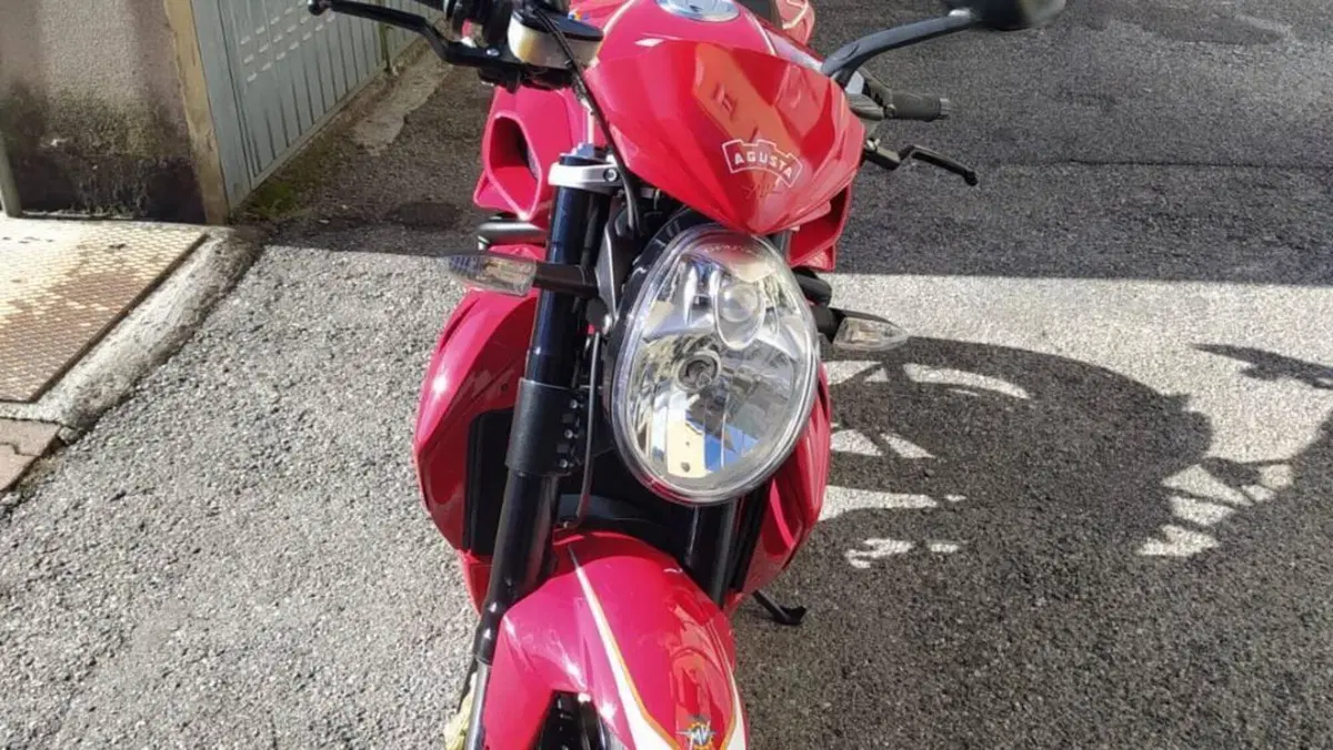 MV Agusta Brutale 1078 RR  (2)