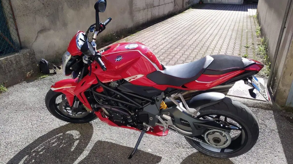 MV Agusta Brutale 1078 RR  (3)