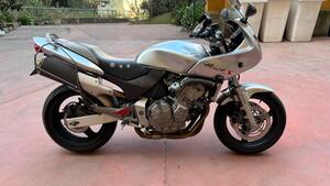Honda Hornet 600 S (1999 - 01) 