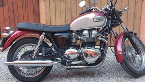 Triumph Bonneville 800 (2002 - 07) 