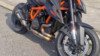 KTM 1290 Super Duke R (2021) usata