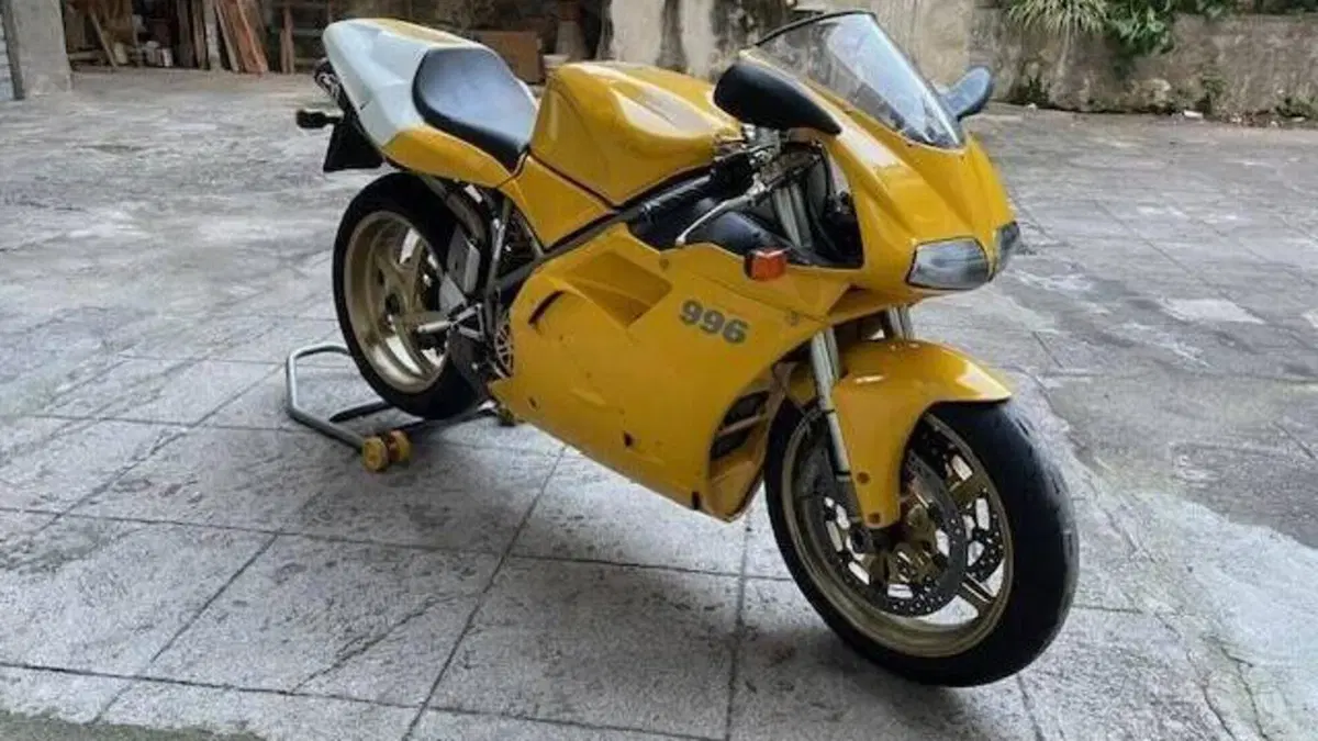 Ducati 996 Biposto (1998 - 01)  (3)