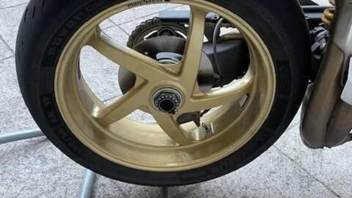 Ducati 996 Biposto (1998 - 01)  (8)