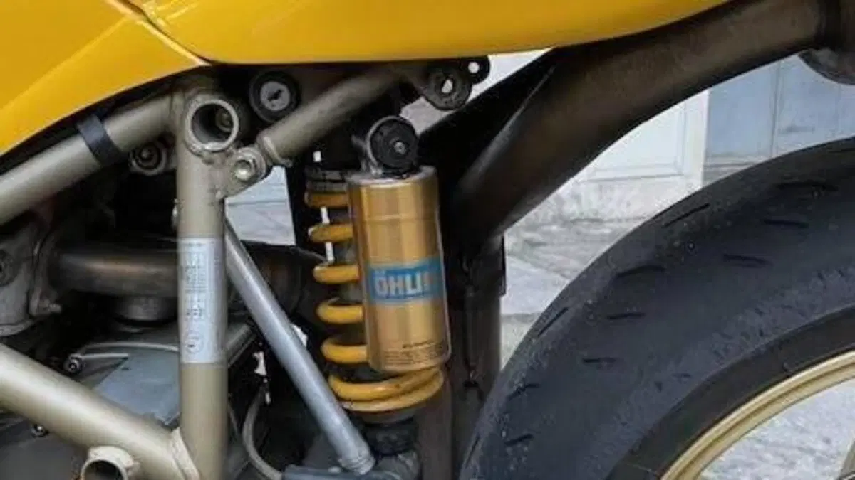 Ducati 996 Biposto (1998 - 01)  (9)