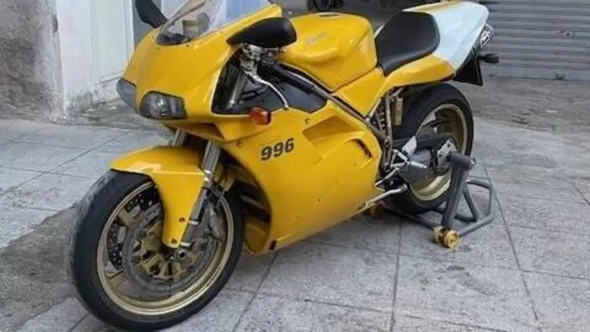 Ducati 996 Biposto (1998 - 01)  (12)