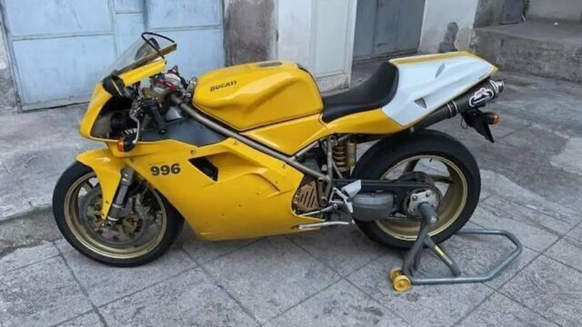 Ducati 996 Biposto (1998 - 01)  (13)
