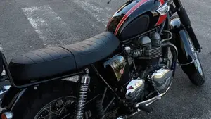 Triumph Bonneville T100 (2001 - 07) 