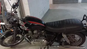 Triumph Bonneville T100 (2001 - 07)  (7)