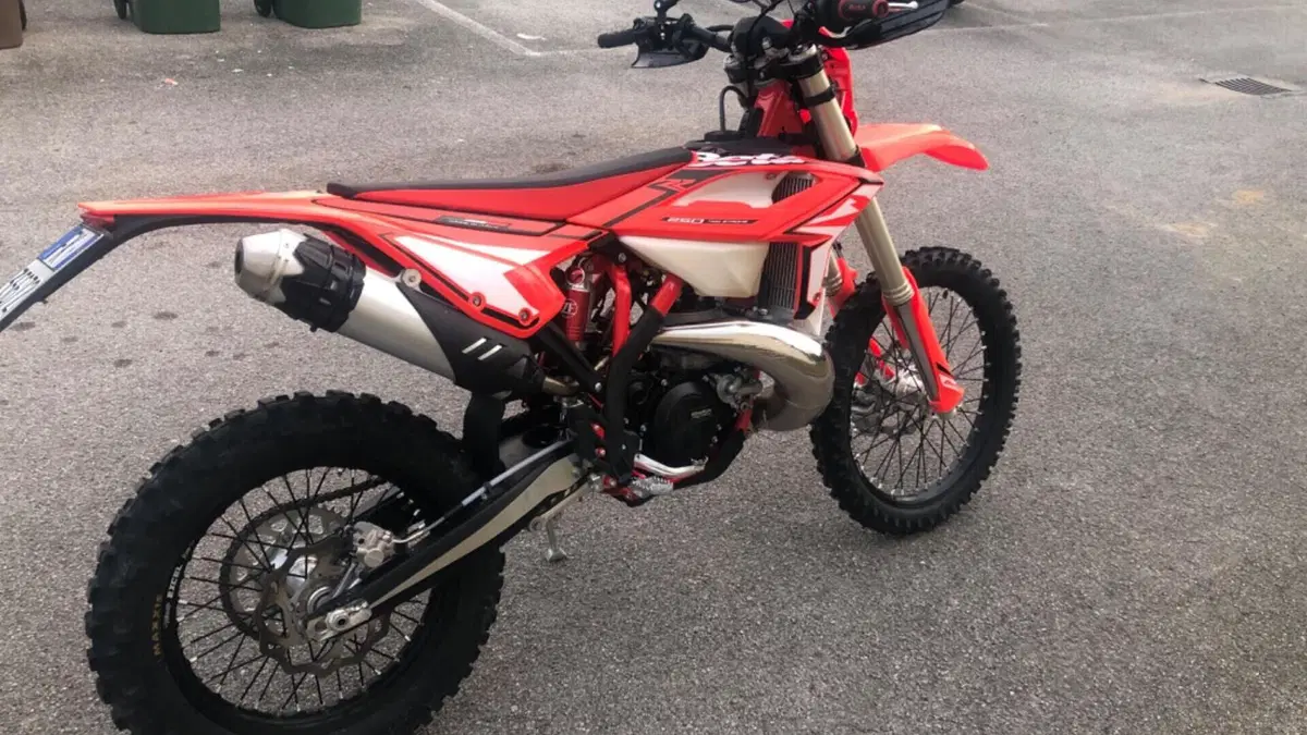 Betamotor RR 250 2T Enduro (2024)  (3)