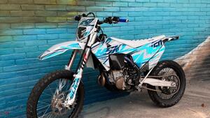 Husqvarna FE 450 (2023)