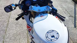 Yamaha SZR 660 Super Single (1995 - 97)  (4)