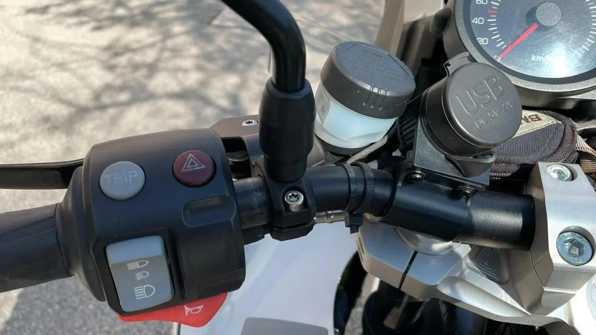 Bmw R 1200 ST  (9)
