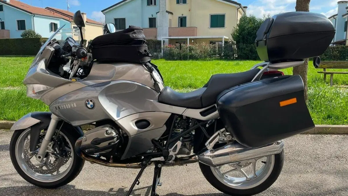 Bmw R 1200 ST  (2)