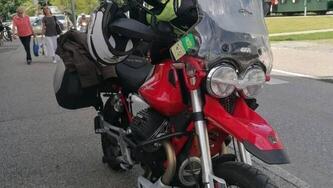 Moto Guzzi V85 TT Evocative Graphics (2021 - 23) usata