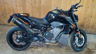 KTM 890 Duke (2021 - 23) usata