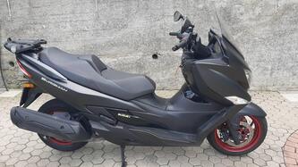 Suzuki Burgman AN 400 (2017 - 20) usata