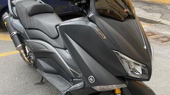 Yamaha T-Max 530 Iron Max ABS (2014 - 17) usata