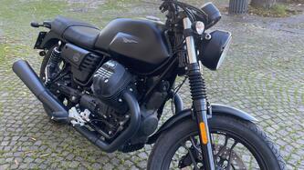 Moto Guzzi V7 III Stone (2017 - 20) usata